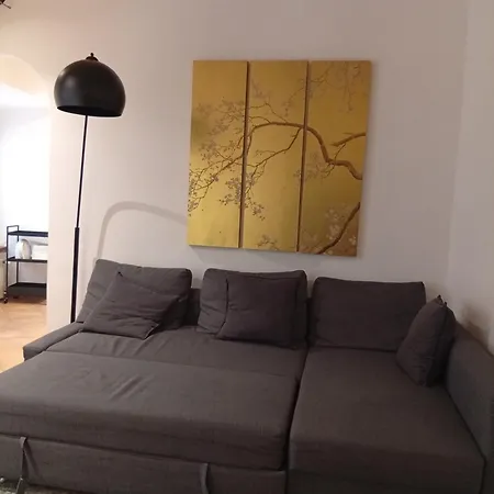 Montihousecolosseum