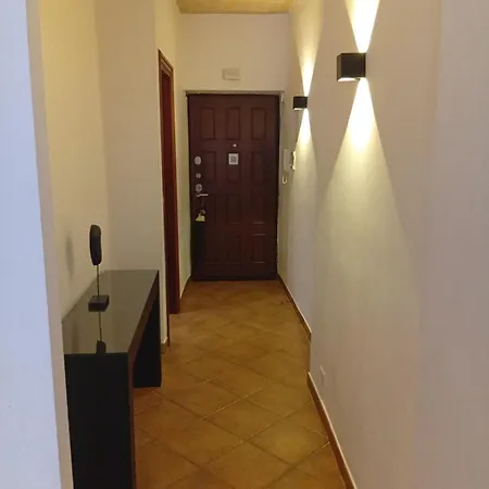 Montihousecolosseum *